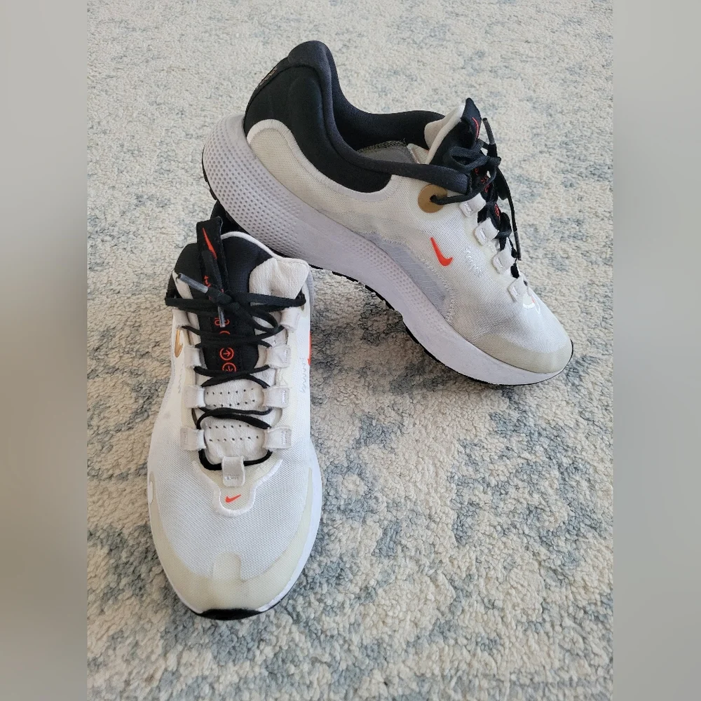 Nike React Escape Runinng Shoes Dize 10 - Picture 2 of 7